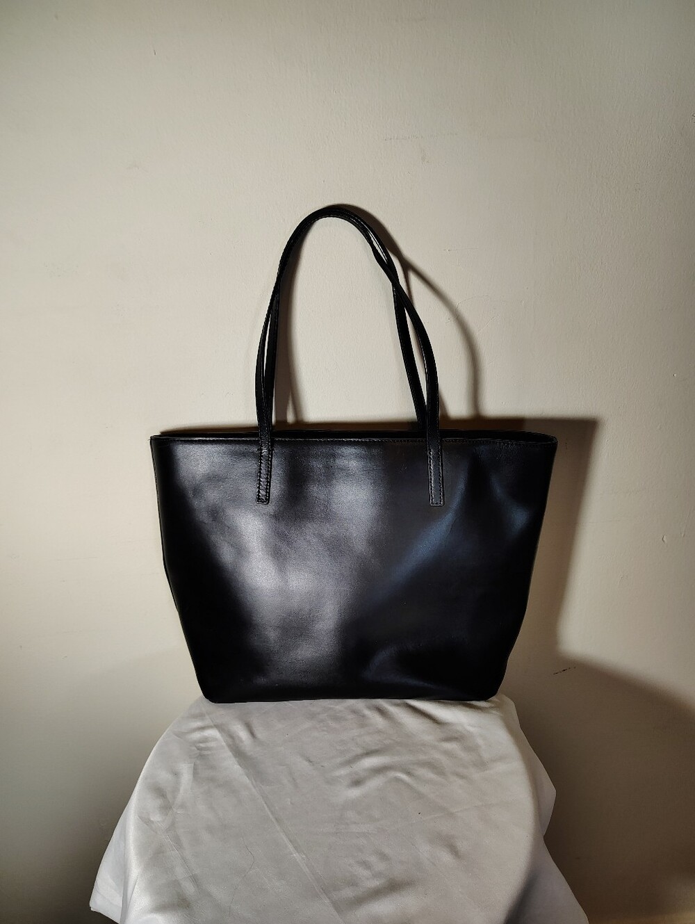 Kate Spade - Picture 2 of 12